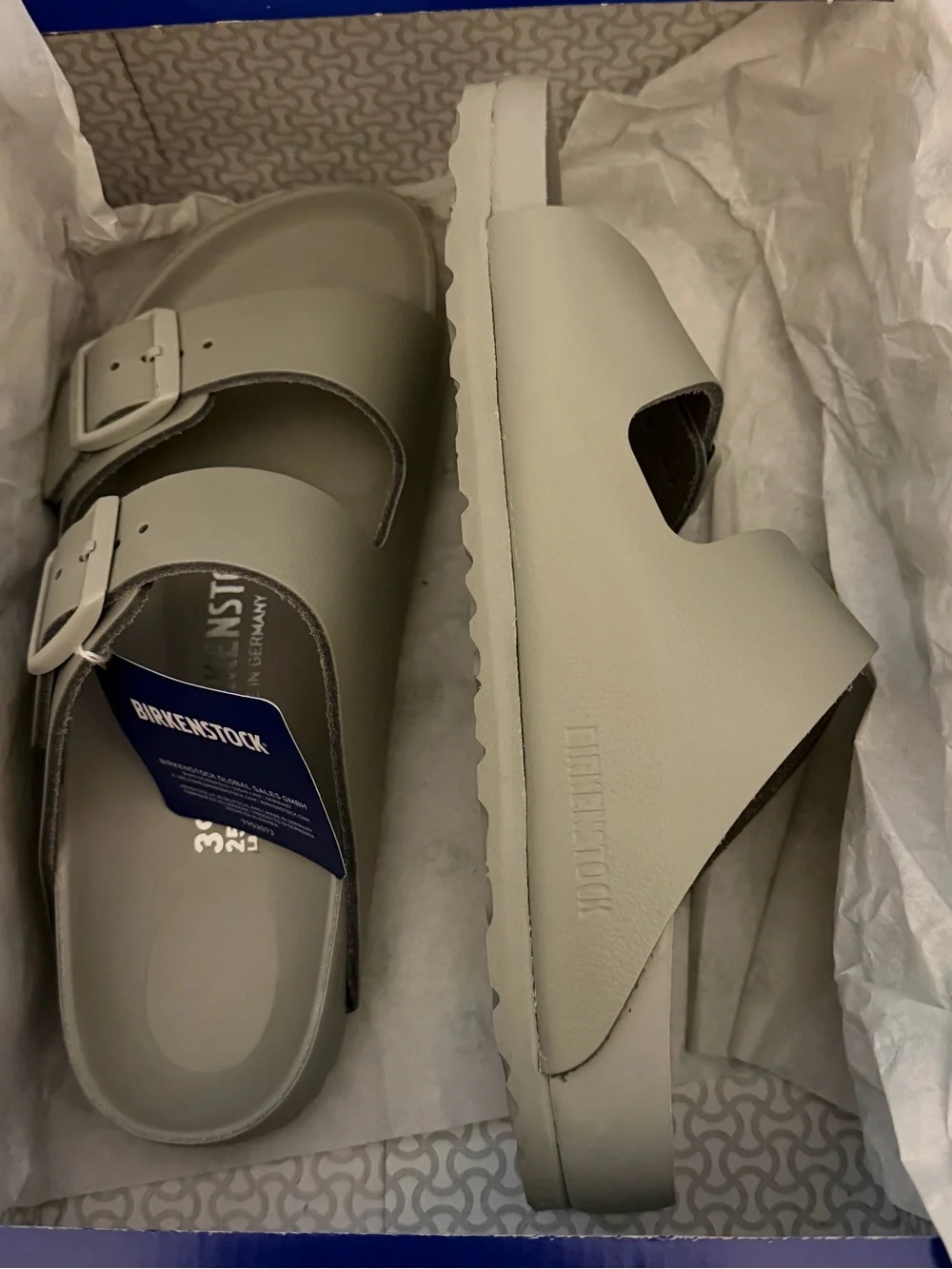 NIB Birkenstock Arizona Exquisite Leather Mineral Gray 39